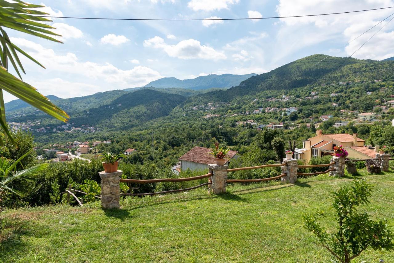 Sea View Apartment With Garden Near Opatija Veprinac ภายนอก รูปภาพ